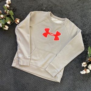 Under Armour brand gray crew neck sweatshirt. Size S